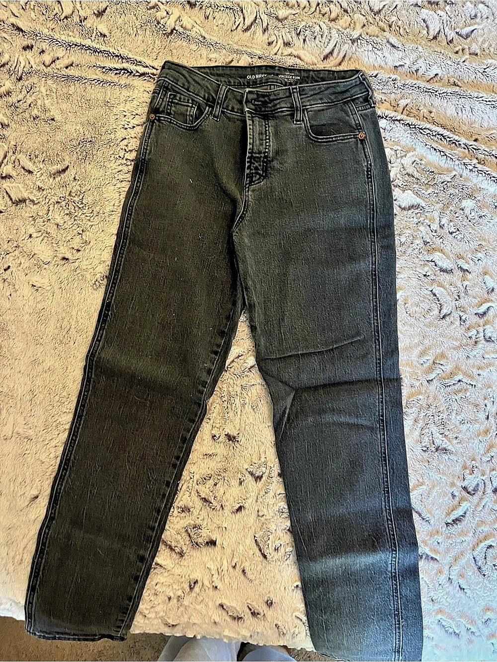 Old Navy High-Waisted Vintage Slim Jeans Black Size 2
